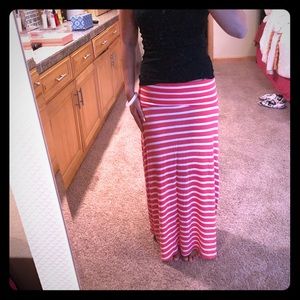 Coral and white maxi skirt